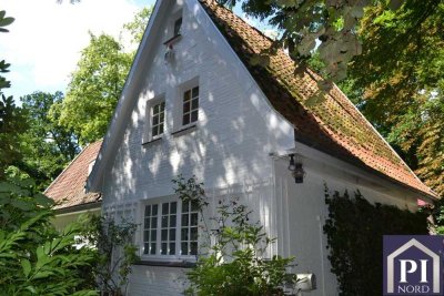 Ein kleines Schmuckstück im Park voller Charme und Eleganz
auf einem Erbpachtgrundstück der Stad...
