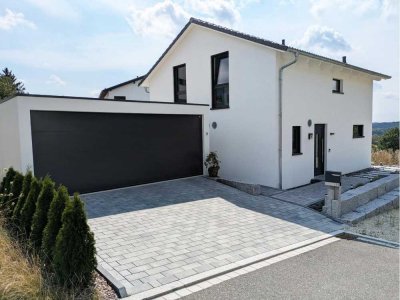 Wohlfühlhaus in ruhiger Wohnlage und tollem Ausblick - jetzt zum Top Preis