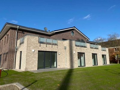 Penthouse-Wohnung mit riesiger Terrasse, barrierefreie 3-Zimmer-Wohnung in beliebter Lage von Varel