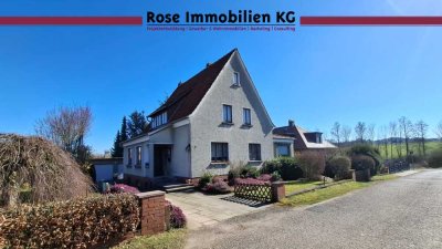 Charmantes Einfamilienhaus mit viel Platz in Porta Westfalica-Holtrup