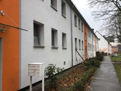Kleine, renovierte 1,50-Zimmer-Single-Wohnung in Eichholz