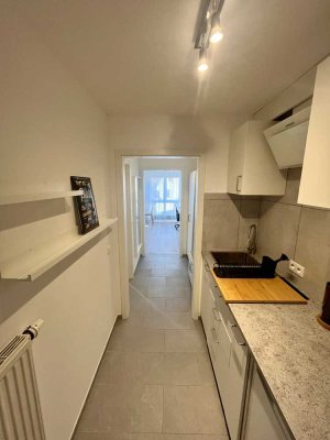 Neu renovierte, möblierte 1,5-Zimmer-Wohnung mit TG-Stellplatz - ideal für Pendler