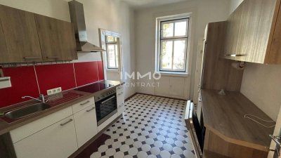 Altbauwohnung Nähe Landesregierung!