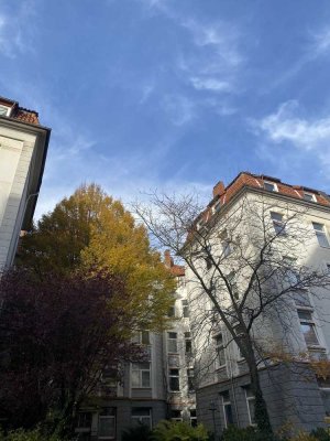 Helle, ruhige 3 Zimmer, Wohnküche, Tageslichtbad - Besichtigungen, Sa. 08.11.2025, ab 12.30 Uhr