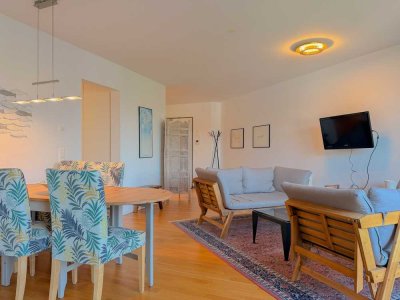 Möblierte 3-Zimmer-Wohnung mit Einbauküche und Stellplatz in Pasing