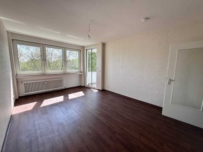 tolle 2 Zimmer Wohnung mit Dusche + Aufzug
