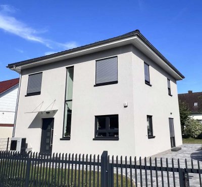 Helles modernes Einfamilienhaus mit Garten & Top-Ausstattung
