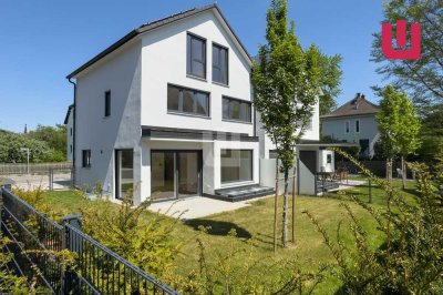 WINDISCH - Hochwertige DHH mit 7 Zimmern & großem Südgarten in Bestlage von Gröbenzell - bezugsfrei!