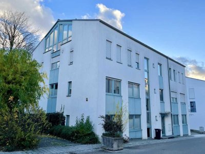 Modernes Wohnen mit Renditepotenzial: Gemütliche 1,5-Zimmer Dachgeschosswohnung in Böfingen