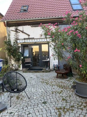 Neuwertige Wohnung mit einem Zimmer in Biebelried