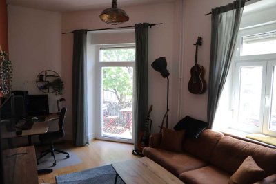 Charmante 2-Zimmer-Wohnung mit Balkon in zentraler Lage der Karlsruher Südstadt