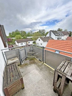 7007 - 3-Zimmer-Wohnung mit großzügigem Balkon in Knielingen!