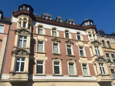 ***Opt. Einbauküche*** Frisch Sanierte 3-Raum Wohnung in Zentrumsnaher Lage