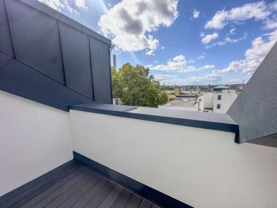 PENTHOUSE NÄHE WESTHAFEN: Erstbezug mit Loggia und Panoramaküche...