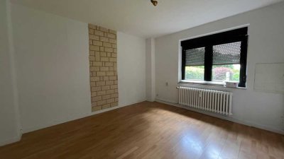 Helle 1-Zimmer Wohnung im Erdgeschoss!