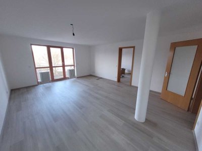 Geschmackvolle, gepflegte 3-Raum-Wohnung mit gehobener Innenausstattung mit EBK in Olching