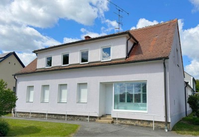 LIEGENSCHAFT XL mit 2 Häuser und Wirtschaftsgebäude sowie extra Baugrund!