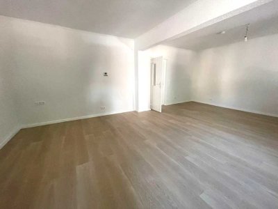 ✨Frisch Renoviert | Charmante 1,5- Zi-Wohnung mit Balkon in Bochum ✨