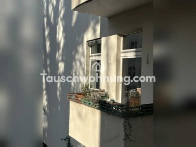 Tauschwohnung: 2-Zimmer Altbau-Wohnung mit Balkon