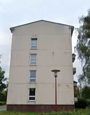 Freundliche und gepflegte 2-Zimmer-Wohnung mit Balkon und Einbauküche in Senftenberg