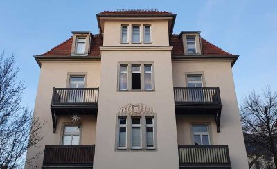 ...zwei Balkone & EBK! sonnige 3-Zi.-Wohnung in Löbtau
