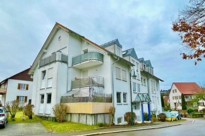 Einladende 3,5 Zi. Dachgeschosswohnung in Hechingen – Stein; herrliche Aussichtslage