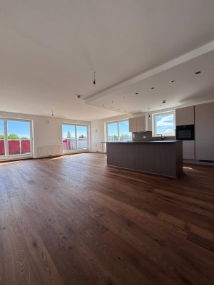 Exklusive Maisonetten Penthouse Wohnung mit großzügiger Dachterrasse