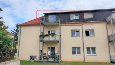 **Solide Anlage, ruhig in zweiter Reihe, im DG mit Balkon, 4.722,96 M.E. pa.**