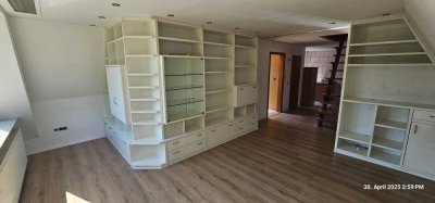 Dachgeschosswohnung, Kamen-Mitte, 4 1/2 Zimmer, 83m², Erstbezug nach Sanierung.