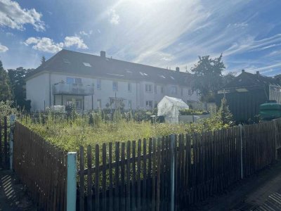 Vermietetes Mehrfamilienhaus mit großem Grundstück für mögliches Bauland
