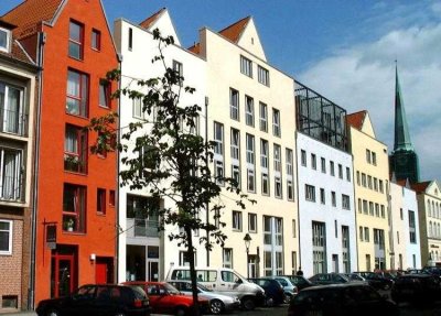 Miet mich - renovierte 2-Zimmer-Wohnung mit Fahrstuhl inmitten der Altstadt von Lübeck!
