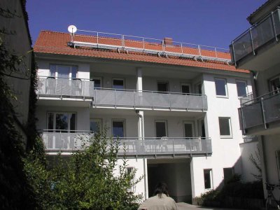 Helles Zimmer in Wohngemeinschaft inmitten der Altstadt