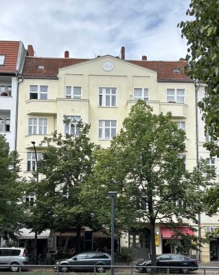 Wunderschöne Altbauwohnung mit eigener Terrasse/Garten in Traumlage Prenzlauer Berg