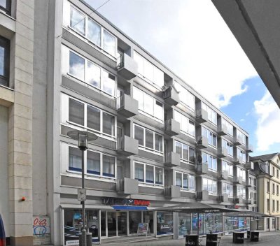 Ideal für Wohngemeinschaft: 3-Zimmer-Wohnung mitten in der Kasseler City am Spohrplatz