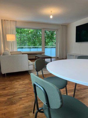 Innenstadtlage - 2 ZKB Wohnung Balkon, Tiefgarage, teilmöbliert