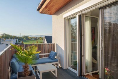 Moderne Dachgeschosswohnung mit Terrasse in Biedermannsdorf