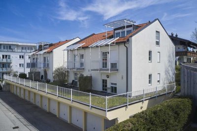 Helle 2-Zimmer Wohnung mit Dachterrasse