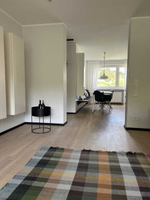 Stilvolle, sanierte 3,5-Zimmer-Etagenwohnung mit geh. Innenausstattung in Esslingen