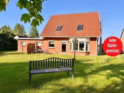 HORN IMMOBILIEN ++ Einfamilienhaus mit großem Grundstück und vielen Extras bei Strasburg (Uckermark)