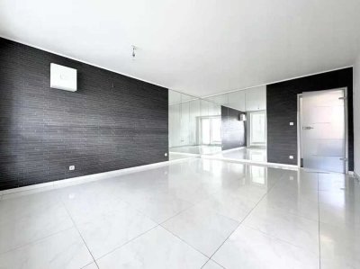 Exklusive, neuwertige 2,5-Raum-Wohnung mit gehobener Innenausstattung in Regensburg