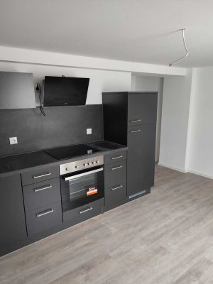 Exklusive, geräumige 2-Zimmer-Wohnung mit Einbauküche in Wiesbaden