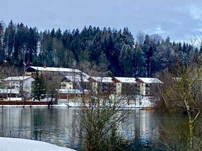 Komfortable 2-Zimmer-Wohnung mit EBK und Balkon in Oberfischbach