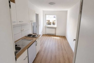 Helle 1,5 Zimmer Wohnung neben Uniklinik