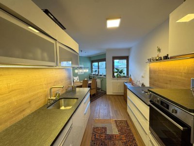 Gemütliche 4 Zimmer Wohnung mit 3 Balkonen