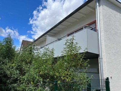Helle 1 Zimmer Wohnungen mit Balkon und voll ausgestatteter Küche in Leimen Zentrum