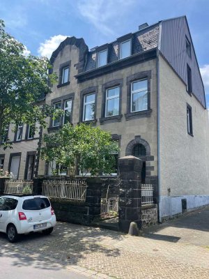 Charmante 1-Zimmer Wohnung im 3. OG in Mayen. Stellplatz im Innenhof