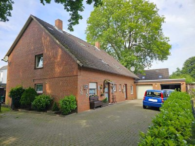 Kapitalanleger aufgepasst - Solides & gepflegtes Zweifamilienhaus mit Doppelgarage