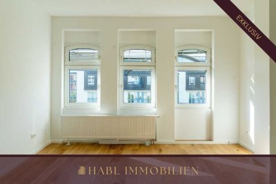 Habl Immobilien - Frisch sanierte 3-Zimmer-Dachgeschosswohnung mit Balkon