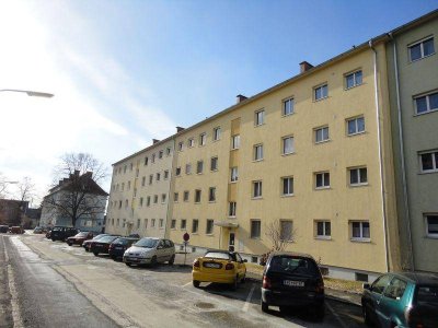 Familiengerechte Wohnung mit Balkon