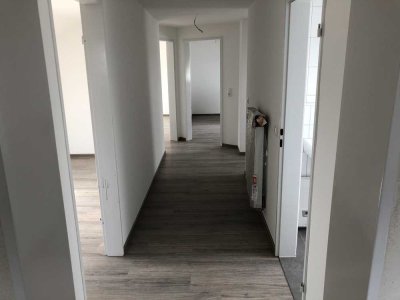 Gepflegte 3-Raum-DG-Wohnung in Hürth